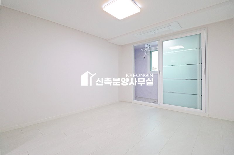 경기 수원권선구 서둔동 비담포레 1차 [ 2룸 . 3룸 . 테라스 Type ] 분양 매물번호 15450 사진 27