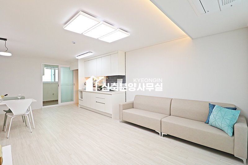 경기 수원권선구 서둔동 모던힐하우스 14차 [ 1.5룸 . 2룸 . 3룸 . 테라스 Type ] 분양 매물번호 15448 사진 8