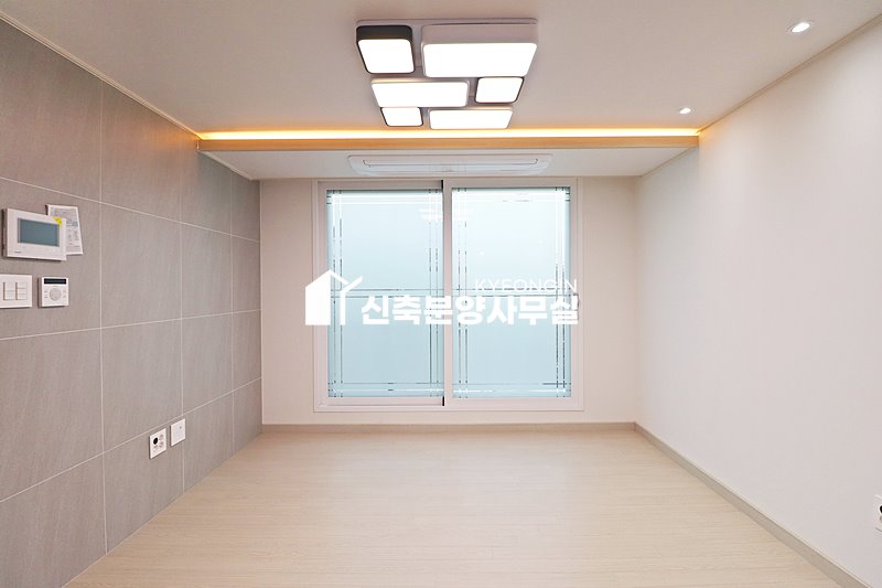 경기 수원권선구 서둔동 리치하우스 [ 2룸 . 3룸 . 테라스 Type ] 분양 매물번호 15447 사진 15
