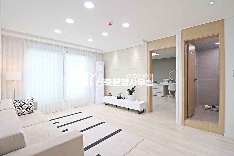 경기 수원권선구 서둔동 아크빌 [ 2룸 . 3룸 . 테라스 Type ] 분양 매물번호 15436 사진 3