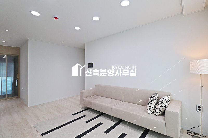 경기 수원권선구 서둔동 아크빌 [ 2룸 . 3룸 . 테라스 Type ] 분양 매물번호 15436 사진 6