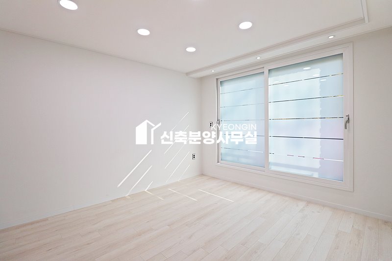 경기 수원권선구 서둔동 아크빌 [ 2룸 . 3룸 . 테라스 Type ] 분양 매물번호 15436 사진 20