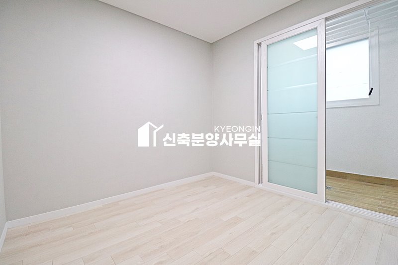 경기 수원권선구 서둔동 아크빌 [ 2룸 . 3룸 . 테라스 Type ] 분양 매물번호 15436 사진 30