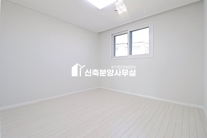 경기 파주시 조리읍 봉일천리 엘리제 [ 3룸 . 테라스 . 복층 Type ] 분양 매물번호 15374 사진 57