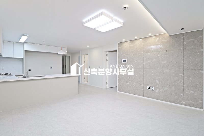 경기 안양만안구 안양동 휴다움 [ 2룸 . 3룸 . 테라스 . 복층 Type ] 분양 매물번호 15349 사진 8