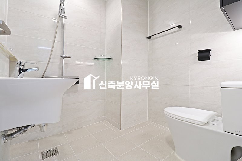 경기 안양만안구 안양동 휴다움 [ 2룸 . 3룸 . 테라스 . 복층 Type ] 분양 매물번호 15349 사진 18