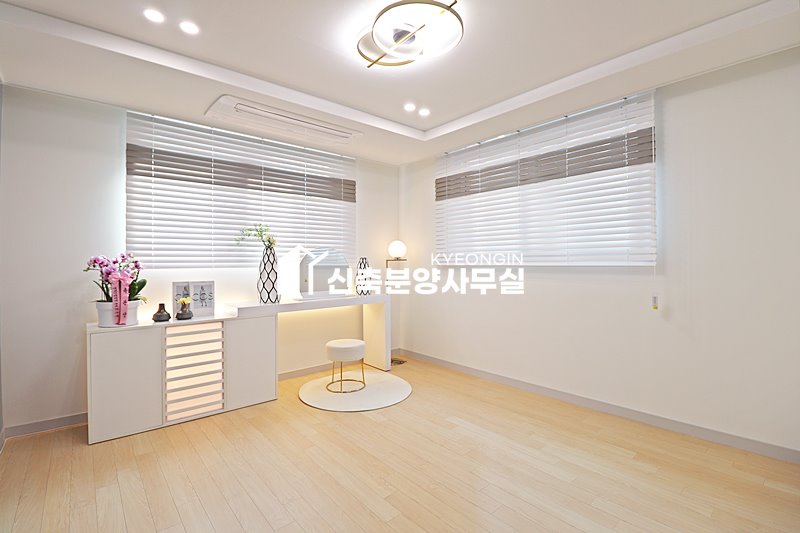 경기 의왕시 청계동 로체샤르빌 3차 [ 2룸 . 3룸 . 테라스 . 복층 Type ] 분양 매물번호 15313 사진 13