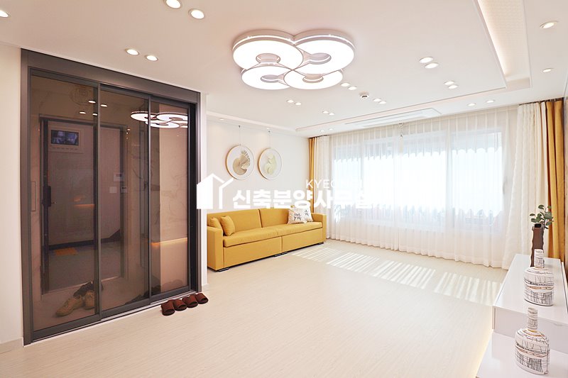 경기 안산단원구 원곡동 로얄캐슬 2차 [ 3룸 . 테라스 . 복층 . 단독세대 Type ] 분양 매물번호 15274 사진 2