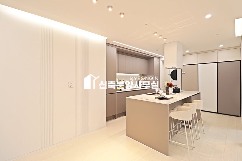 인천 서해구 신현동 신현포레스트아파트 [ 3룸 . 가변형4룸 . 테라스 . 단독세대 Type ] 분양 매물번호 15269 사진 32
