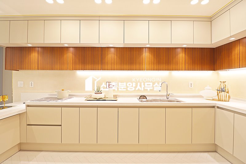 경기 안양만안구 안양동 로앤팰리스 [ 2룸 . 3룸 . 테라스 Type ] 분양 매물번호 15228 사진 11