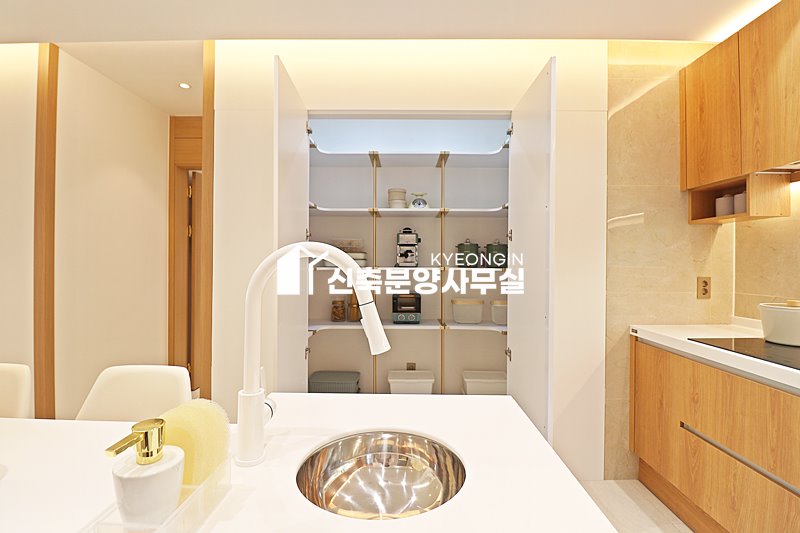 경기 양주시 광사동 베네치아 [ 3룸 . 테라스 . 복층 . 텃밭 Type ] 분양 매물번호 15220 사진 21