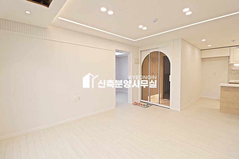 경기 안양동안구 관양동 라테라스 [ 3룸 . 테라스 . 복층 Type ] 분양 매물번호 15217 사진 39