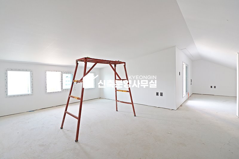 경기 파주시 조리읍 봉일천리 포레지움 [ 3룸 . 테라스 . 복층 Type ] 분양 매물번호 15205 사진 70