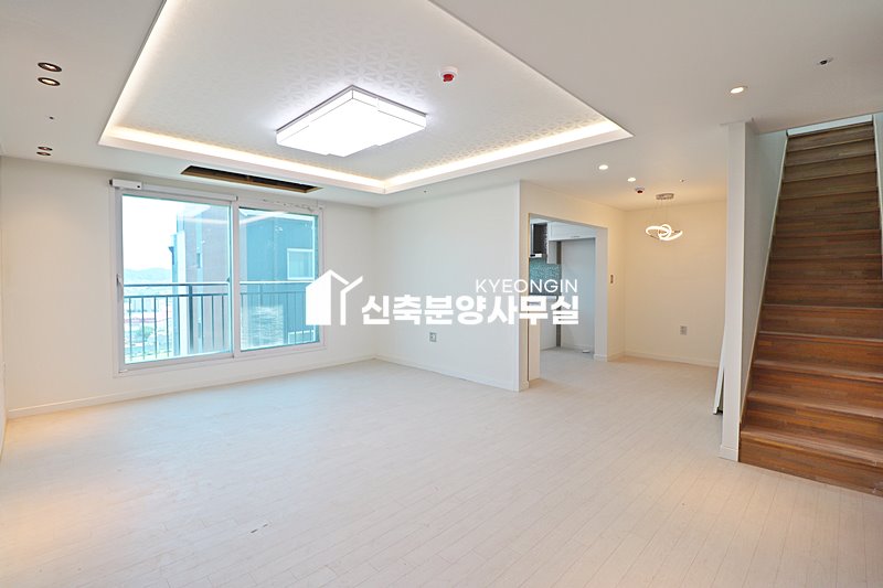 경기 양주시 백석읍 오산리 수팰리스 [ 4룸 . 테라스 . 복층 Type ] 분양 매물번호 15159 사진 20
