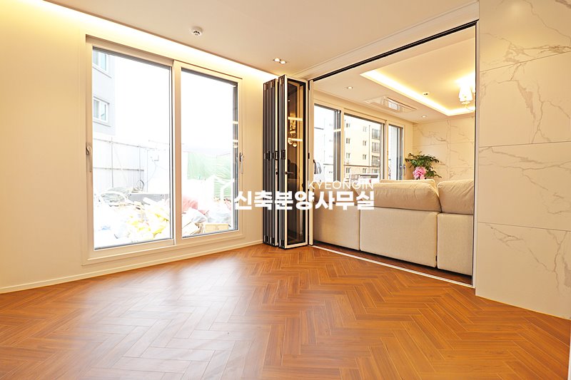 경기 파주시 야당동 비아루체 5차 [ 3룸 . 가변형4룸 . 테라스 . 복층 Type ] 분양 매물번호 15126 사진 45