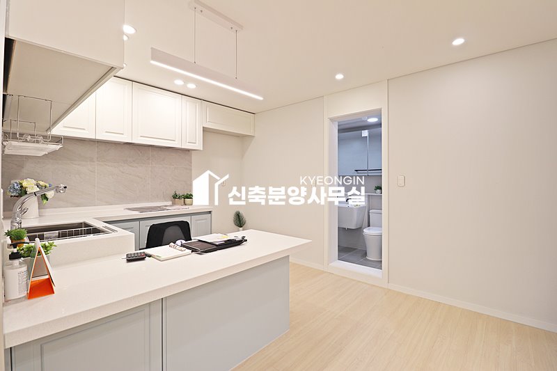 경기 안양동안구 관양동 성진빌리지 [ 3룸 . 테라스 . 복층 Type ] 분양 매물번호 15063 사진 25