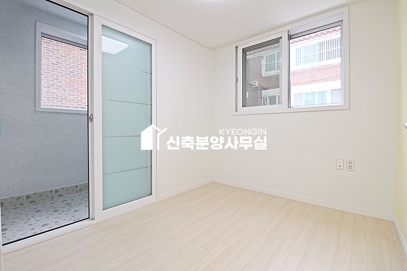 경기 안양동안구 관양동 성진빌리지 [ 3룸 . 테라스 . 복층 Type ] 분양 매물번호 15063 사진 33