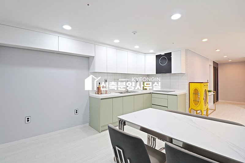 경기 안양만안구 안양동 청명 더 스위트 [ A . B . C . D Type ] 분양 매물번호 14994 사진 8