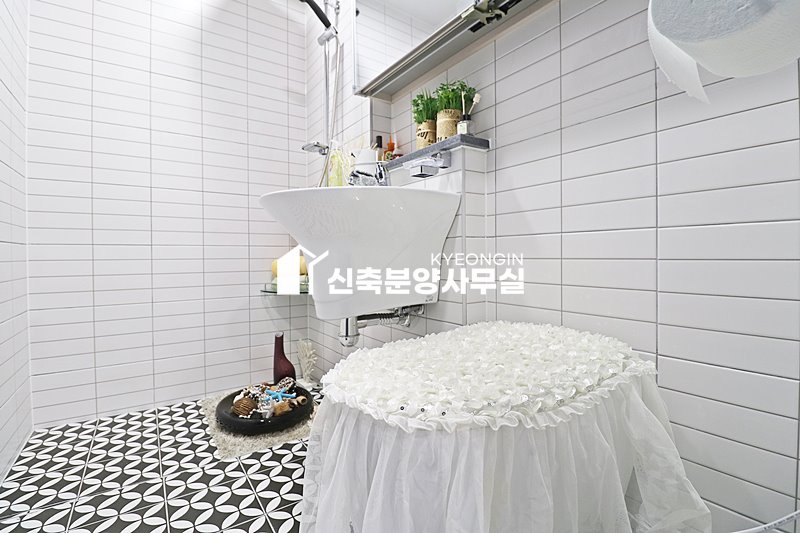 서울 은평구 신사동 호명펠리스 [ 1.5룸 . 3룸 . 테라스 Type ] 분양 매물번호 14814 사진 24