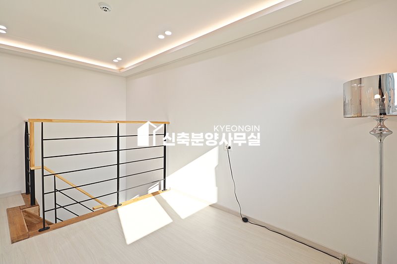 경기 의왕시 청계동 로체샤르빌 [ 전세대 복층 Type ] 분양 매물번호 14744 사진 16