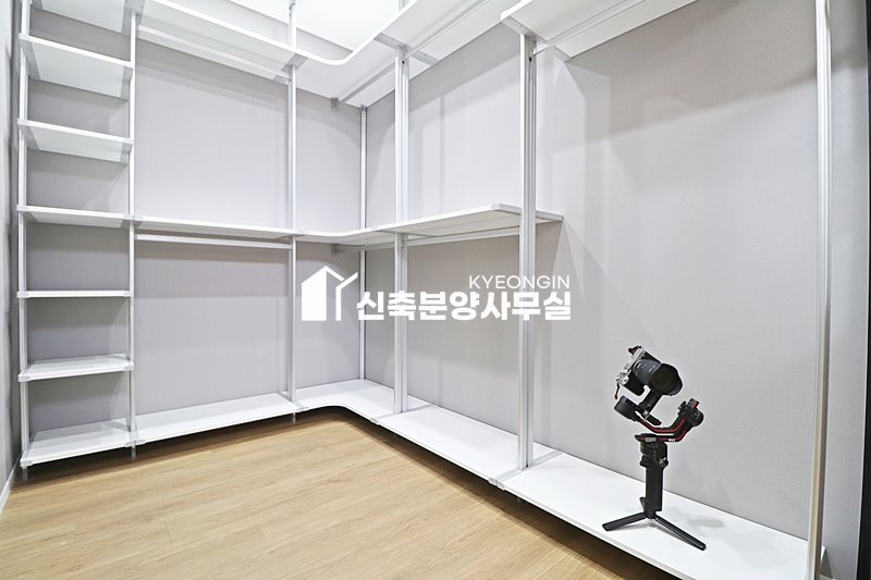 경기 파주시 금촌동 힐탑 2차 [ 4룸 . 루프가든 . 복층 Type ] 분양 매물번호 14651 사진 19