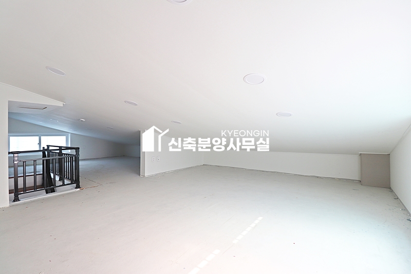 경기 고양덕양구 동산동 한성베네치아빌 [ 3룸 . 테라스 . 복층 Type ] 분양 매물번호 14577 사진 32