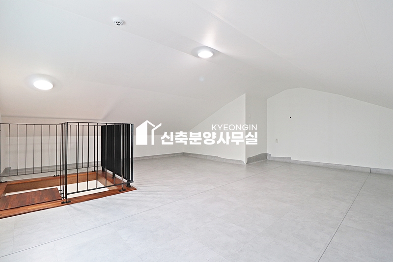 경기 안산상록구 월피동 더 퀸즈 [ 3룸 . 테라스 . 복층 Type ] 분양 매물번호 14551 사진 34