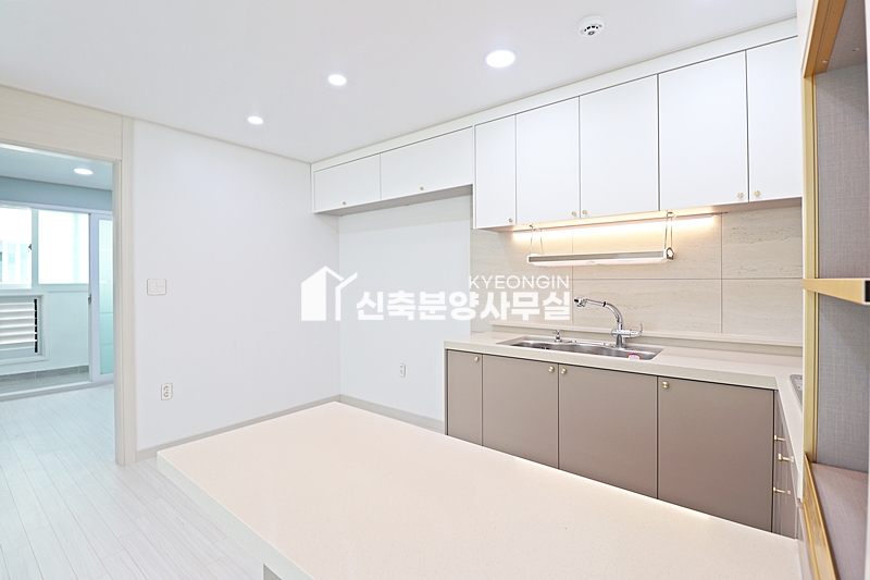 경기 부천원미구 원미동 스완레이크빌 [ 2룸 . 3룸 . 테라스 Type ] 분양 매물번호 12742 사진 23