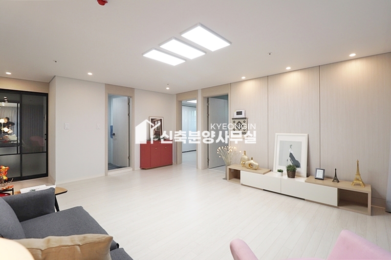 경기 고양덕양구 주교동 신성베네치아 [ 2룸 . 3룸 . 복층 Type ] 분양 매물번호 10092 사진 3