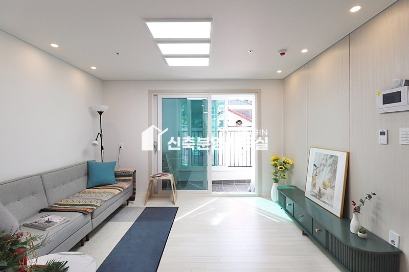 경기 고양덕양구 주교동 신성베네치아 [ 2룸 . 3룸 . 복층 Type ] 분양 매물번호 10092 사진 18