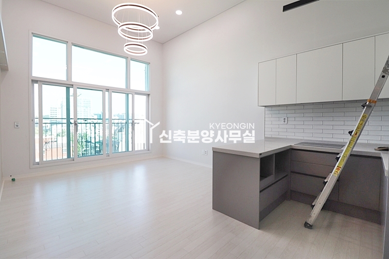 경기 고양덕양구 주교동 신성베네치아 [ 2룸 . 3룸 . 복층 Type ] 분양 매물번호 10092 사진 43