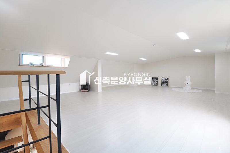 경기 고양일산서구 덕이동 덕이센트레빌 2차 [ 3룸 . 복층 Type ] 분양 매물번호 10108 사진 20