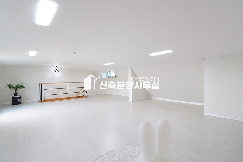경기 고양일산서구 덕이동 덕이센트레빌 2차 [ 3룸 . 복층 Type ] 분양 매물번호 10108 사진 21