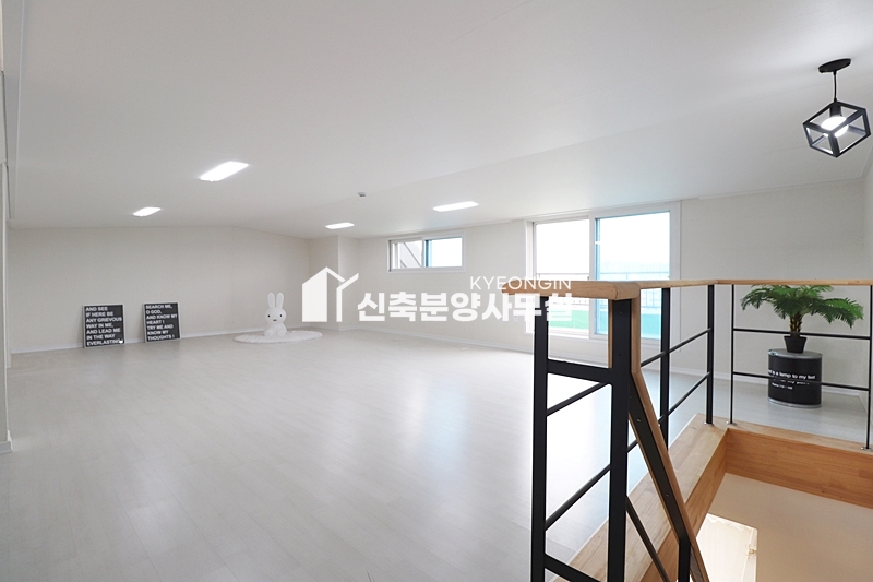 경기 고양일산서구 덕이동 덕이센트레빌 2차 [ 3룸 . 복층 Type ] 분양 매물번호 10108 사진 23