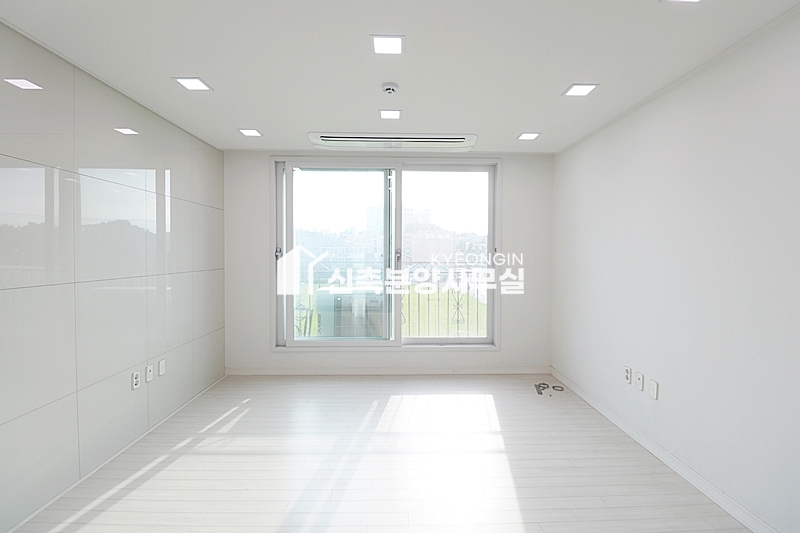 경기 고양일산서구 덕이동 더엘타운시티 [ 3룸 . 복층 Type ] 분양 매물번호 10123 사진 3